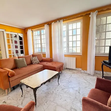 Refuge Breton Entre Pierres Et Jardin Holiday home Port-Louis